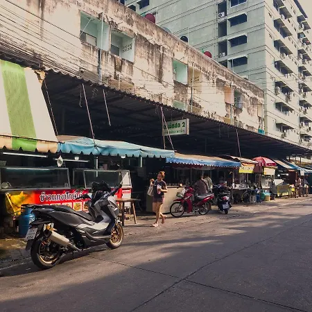 204Hideaway-Local Room With Street Food Only 15 Min Walk To Skytrain Bangkok Exterior photo