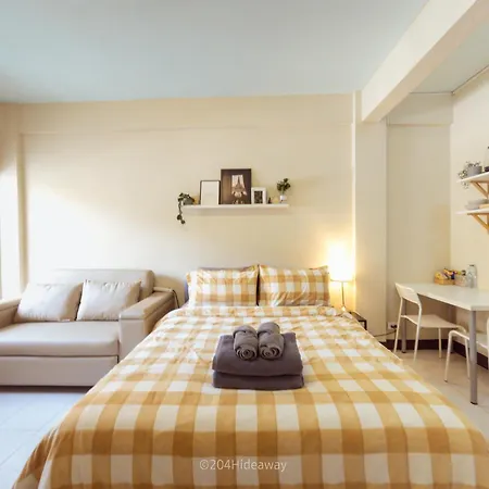 204Hideaway-Local Room With Street Food Only 15 Min Walk To Skytrain Bangkok Exterior photo