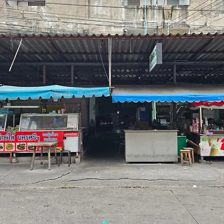 204Hideaway-Local Room With Street Food Only 15 Min Walk To Skytrain Bangkok Exterior photo