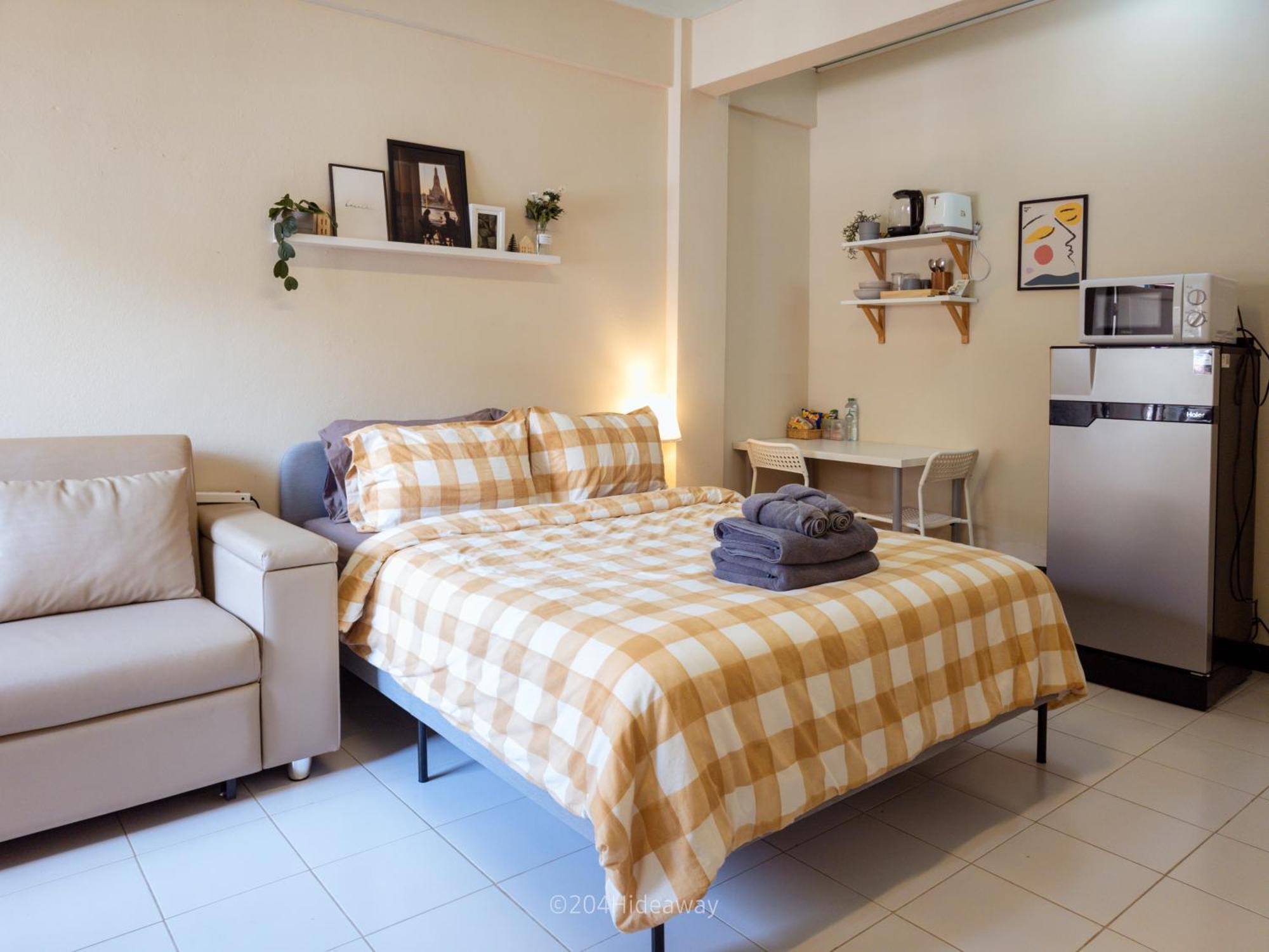 Apartemen 204hideaway-local With Street Food Only 15 Min Walk To Skytrain