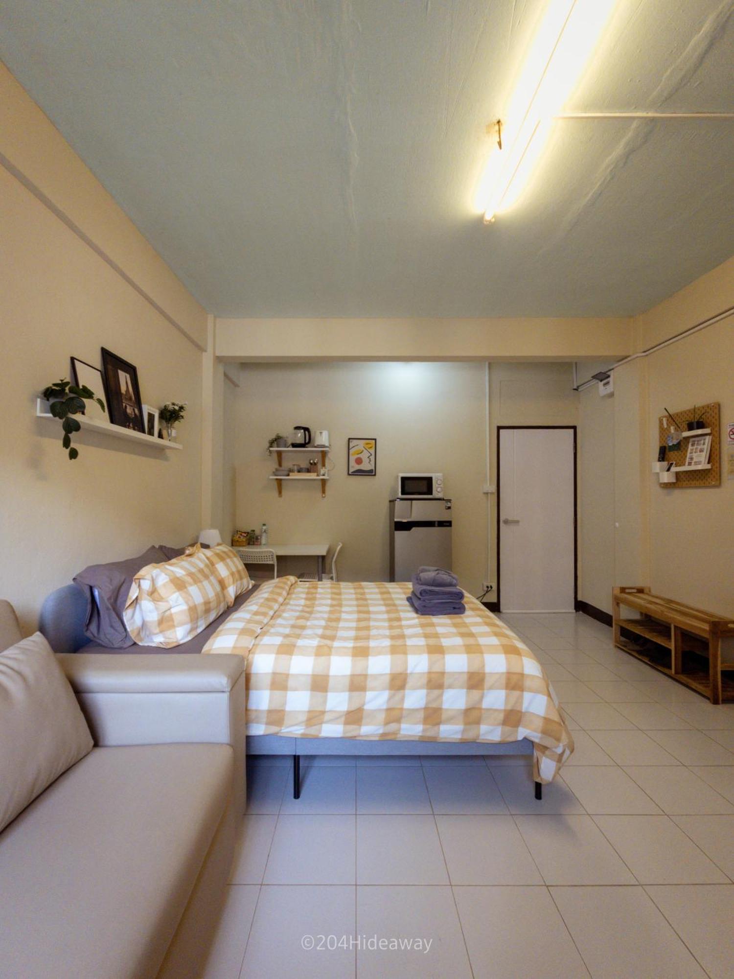 Apartemen 204hideaway-local With Street Food Only 15 Min Walk To Skytrain *