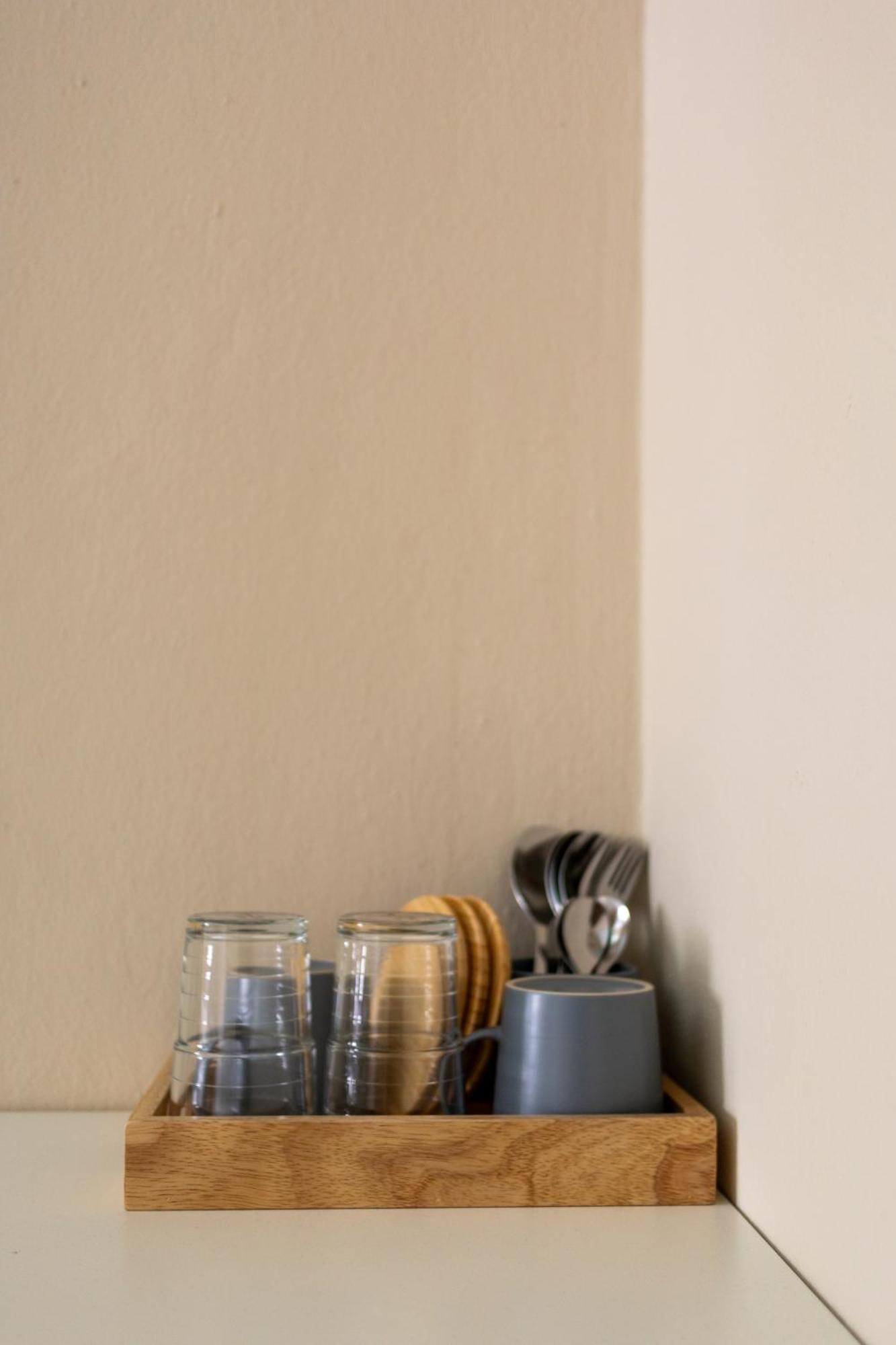 Apartemen 204hideaway-local With Street Food Only 15 Min Walk To Skytrain *
